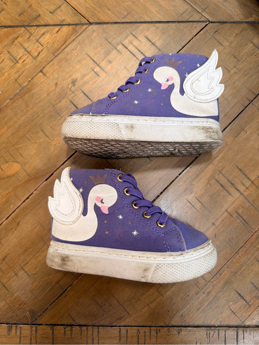 Kids Purple Swan High-Top Sneakers